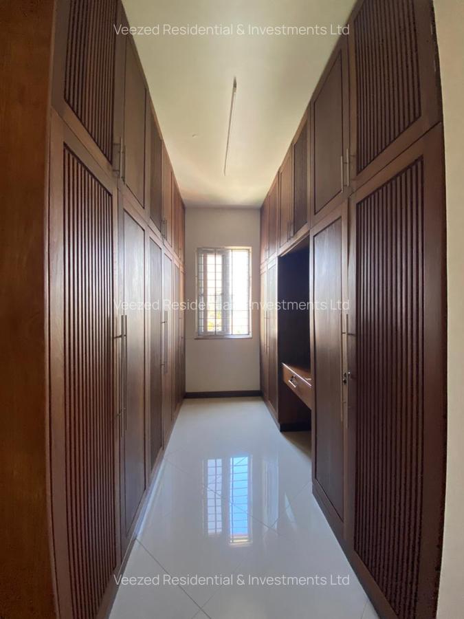 3 Bed Apartment with En Suite in Nyali Area - 6