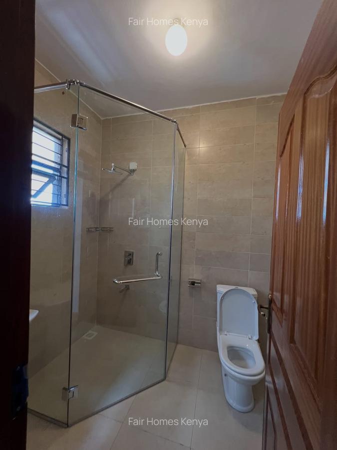 6 Bed Townhouse with En Suite at Kabasiran Avenue - 12