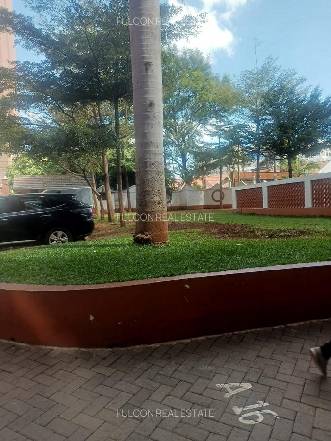 3 Bed Apartment with En Suite in Kileleshwa - 16