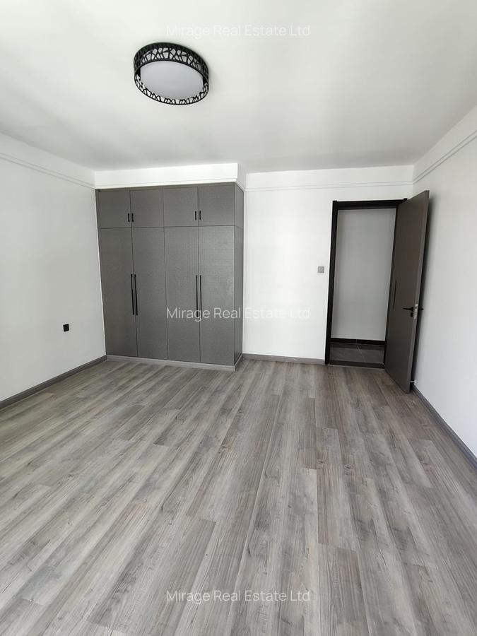 5 Bed Apartment with En Suite in Kileleshwa - 11