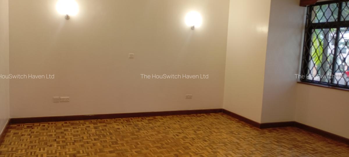 4 Bed Apartment with En Suite at Muguga - 16