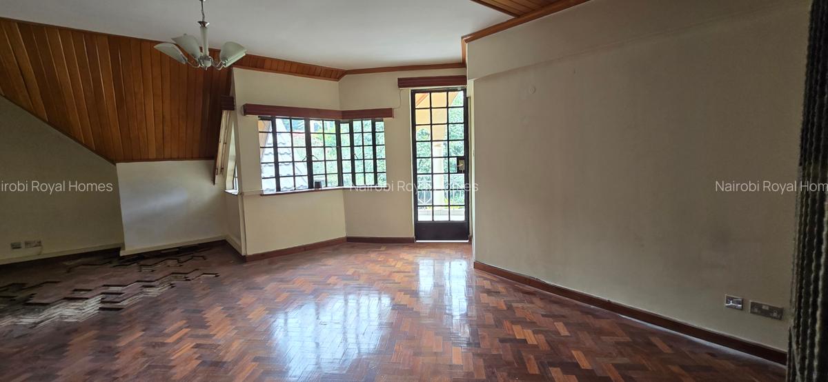 5 Bed House with En Suite at Kyuna Road - 12