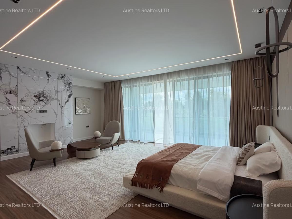 5 Bed Villa with En Suite in Runda - 18