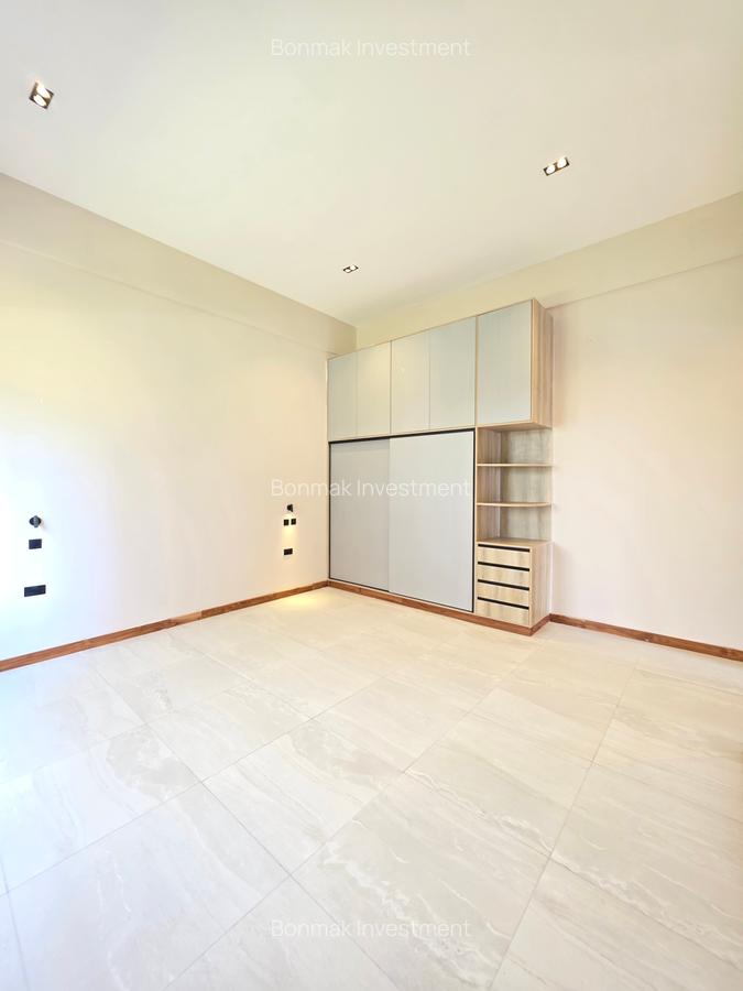 4 Bed Apartment with En Suite at Loresho - 12