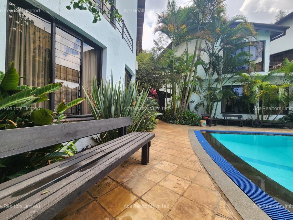 Furnished 1 Bed Apartment with En Suite at Westlands. - 3
