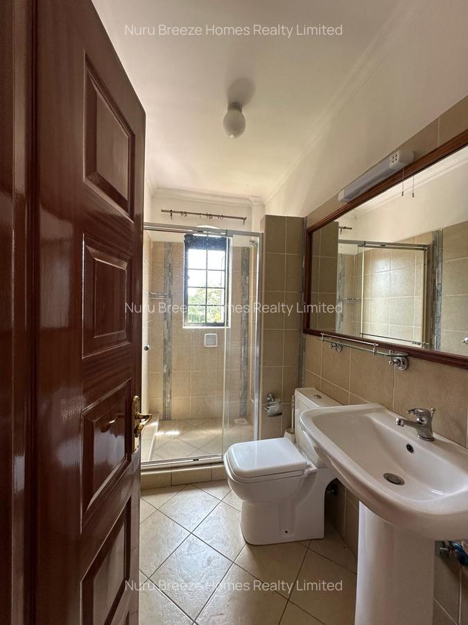 4 Bed House with En Suite in Karen - 11
