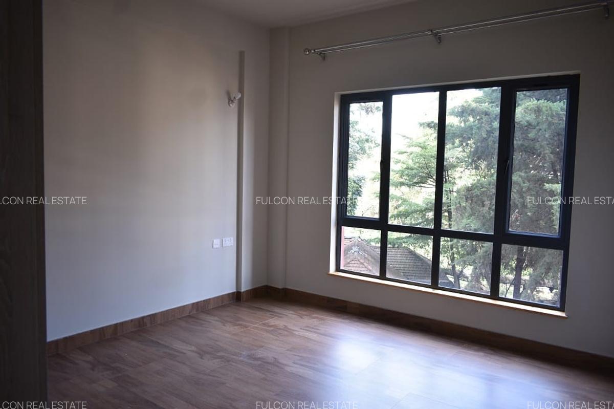 3 Bed Apartment with En Suite in Kileleshwa - 3