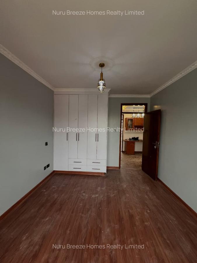 3 Bed Apartment with En Suite in Riverside - 9