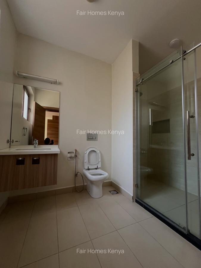 5 Bed Townhouse with En Suite at Njumbi Road - 17