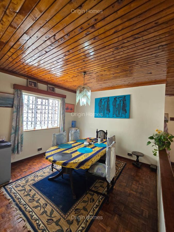 4 Bed House with En Suite in Loresho - 9