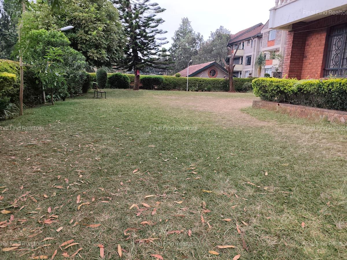 Furnished 3 Bed Apartment with Parking in Riverside - 18