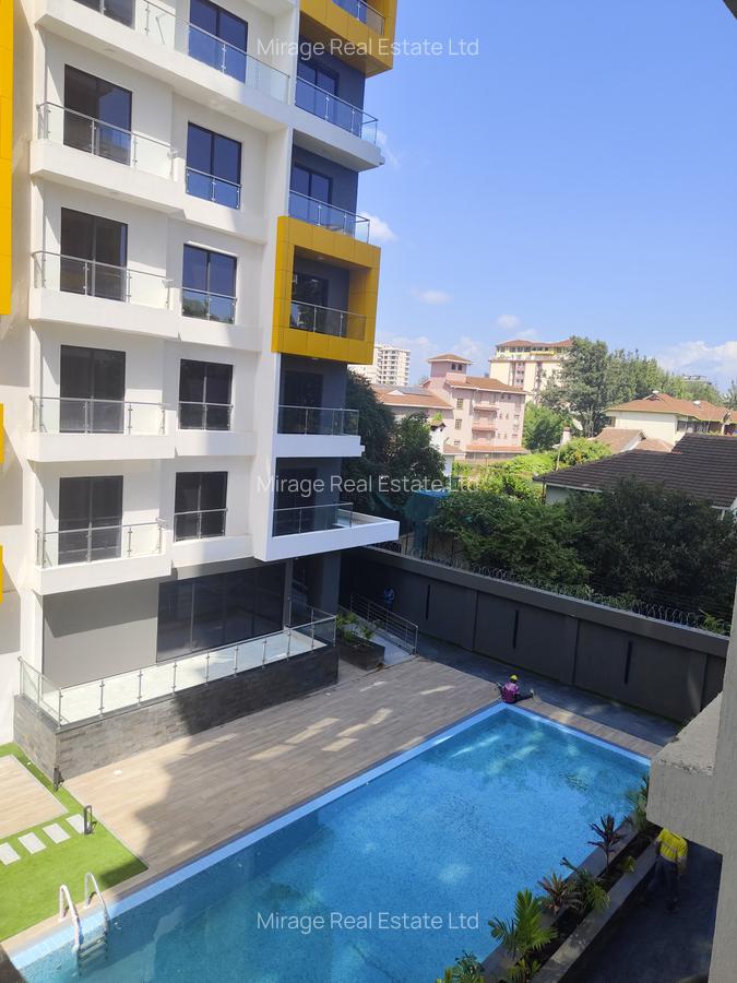 Studio Apartment with Swimming Pool in Kilimani - 10