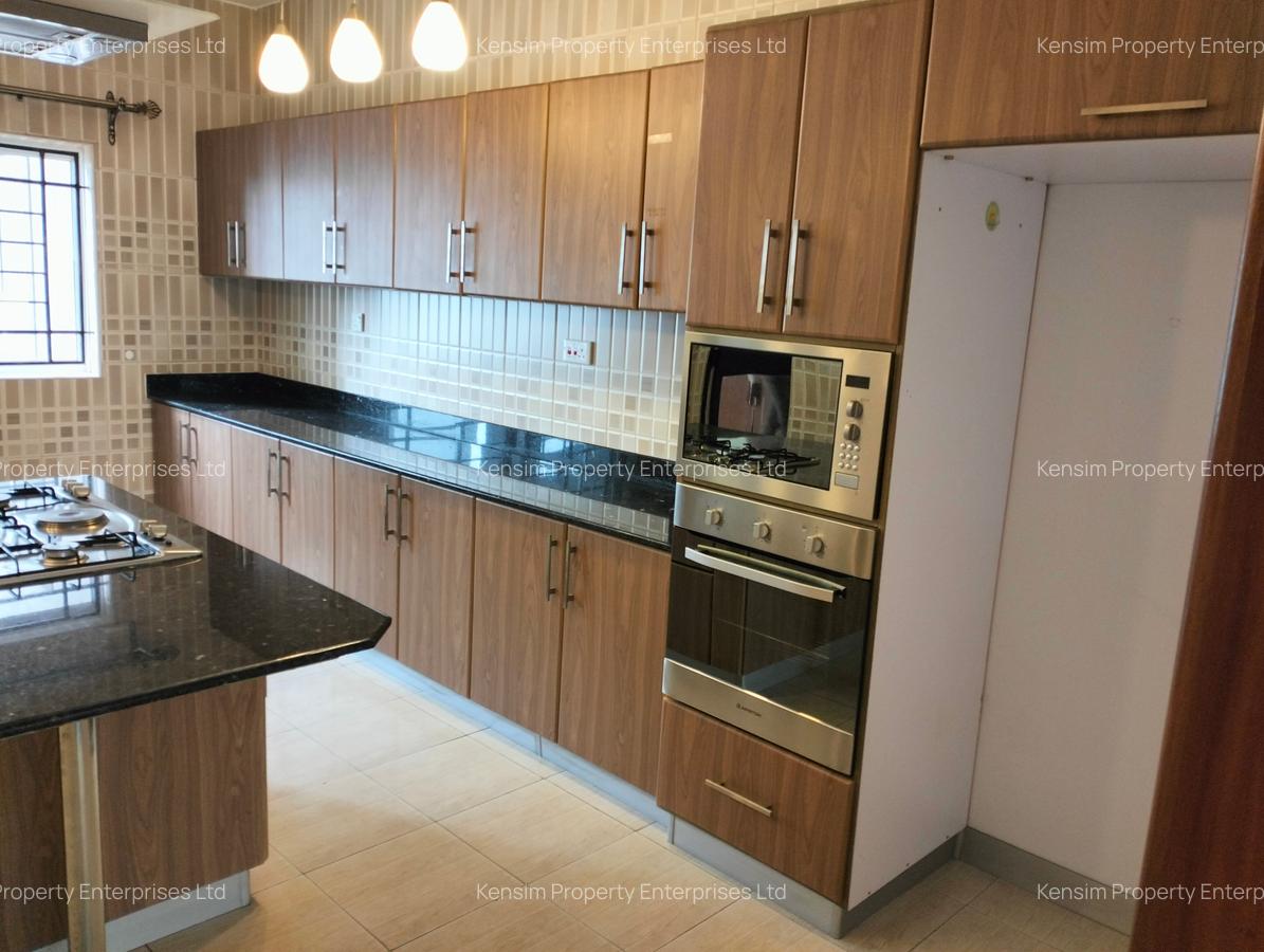 3 Bed Apartment with En Suite in Westlands Area - 7