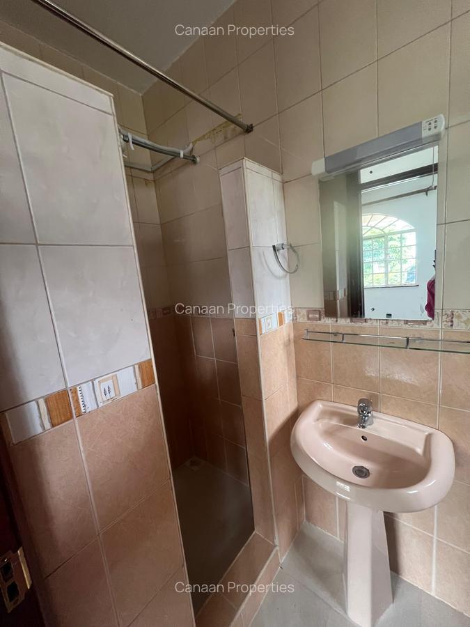 4 Bed Townhouse with En Suite in Lavington - 4