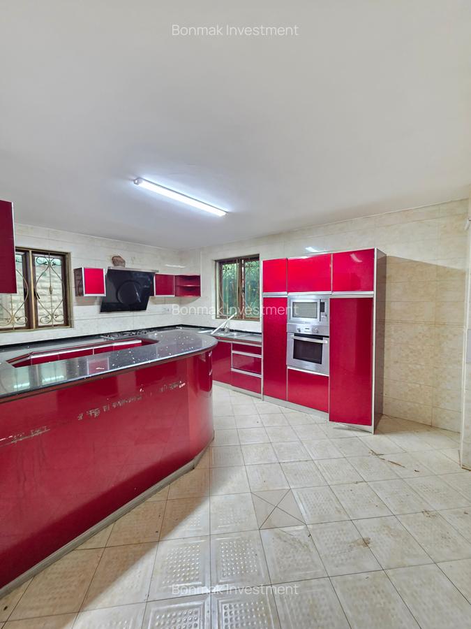 4 Bed Townhouse with En Suite at Lavington Green - 3