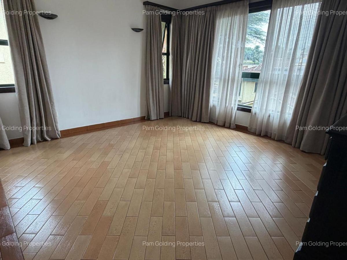3 Bed Apartment at Grevillea Grove - 10