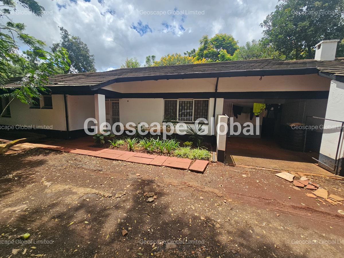 4 Bed House with En Suite in Loresho - 1