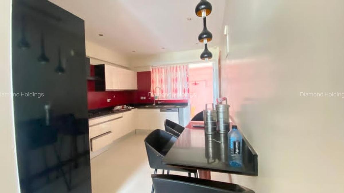 4 Bed Apartment with En Suite at Parklands - 1