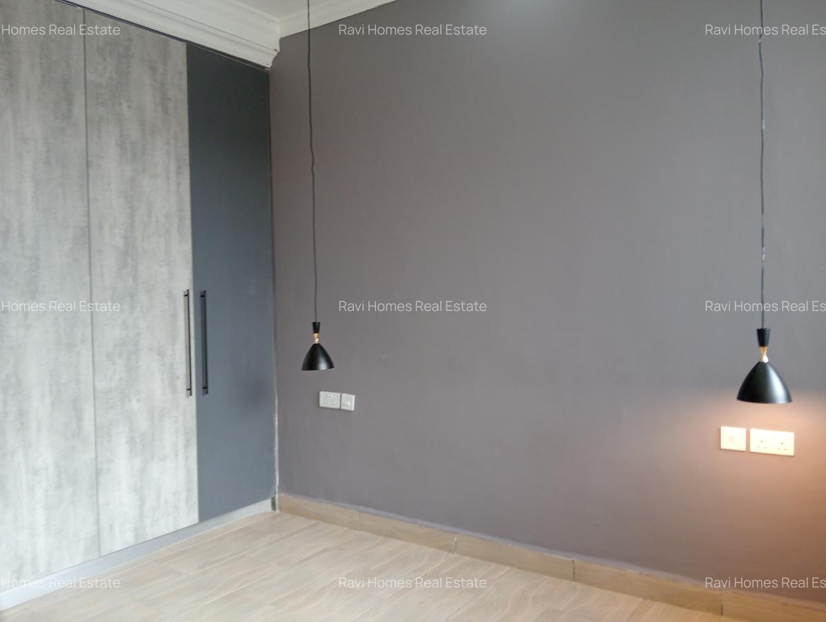 2 Bed Apartment with En Suite at Westlands - 4