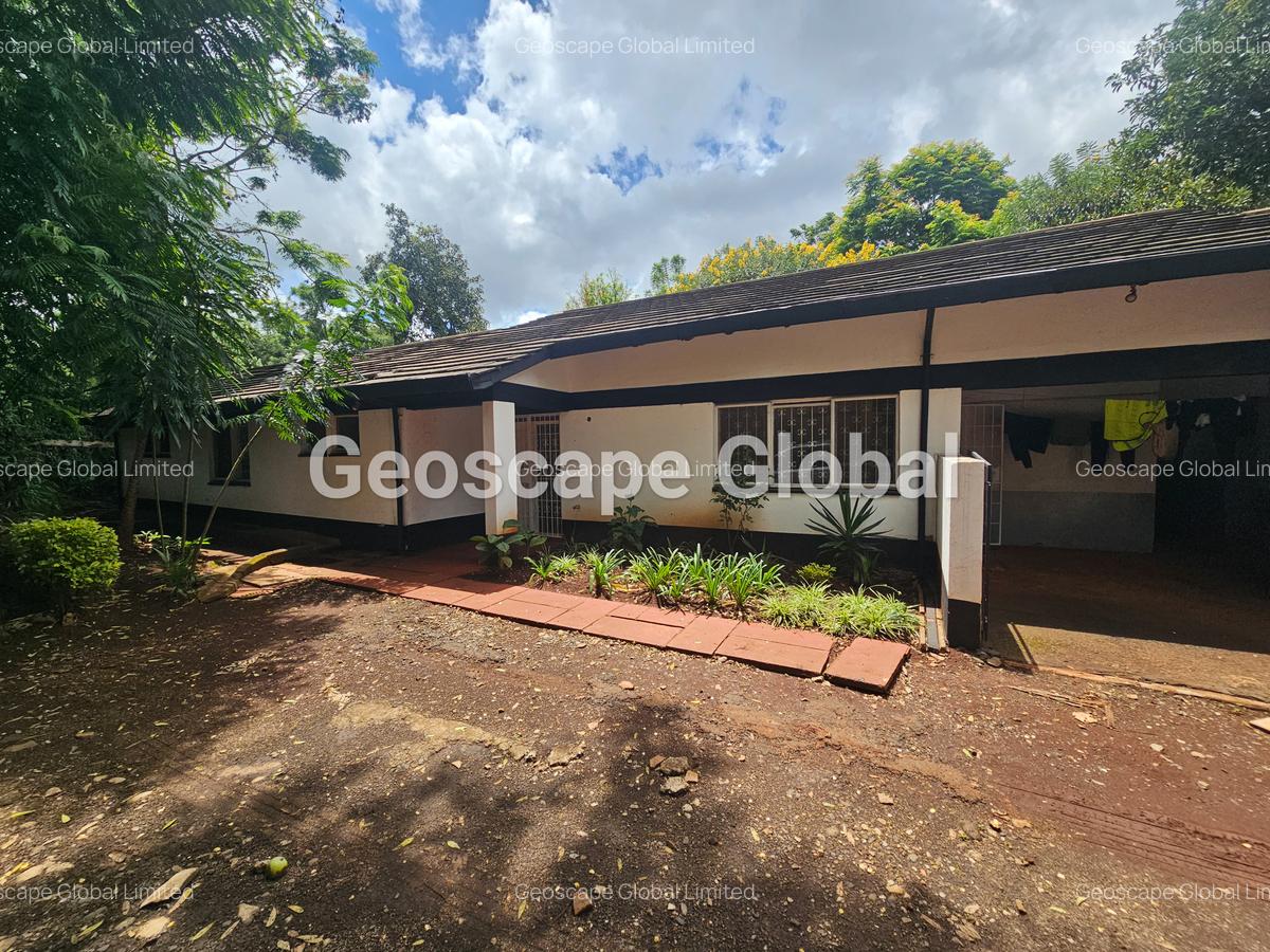 4 Bed House with En Suite in Loresho - 3
