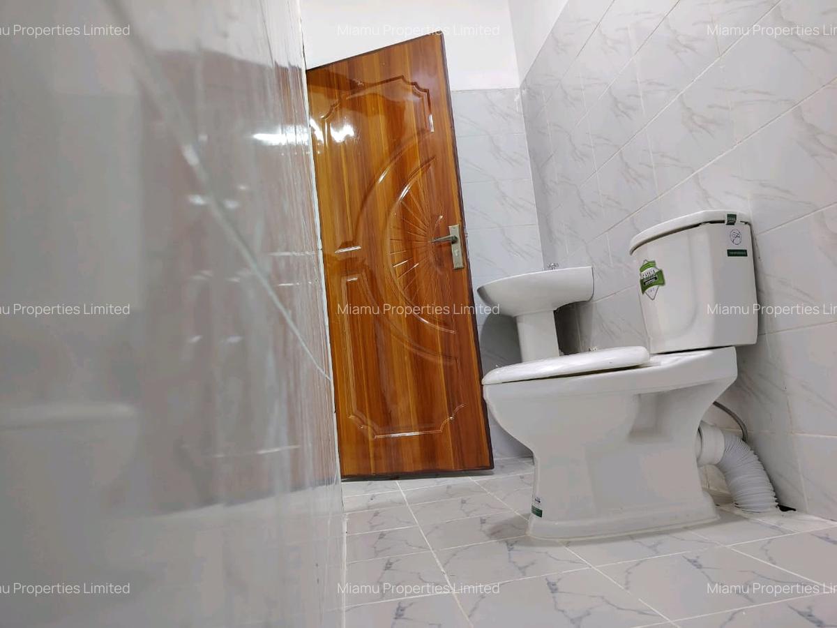 3 Bed House with En Suite at Acacia - 6
