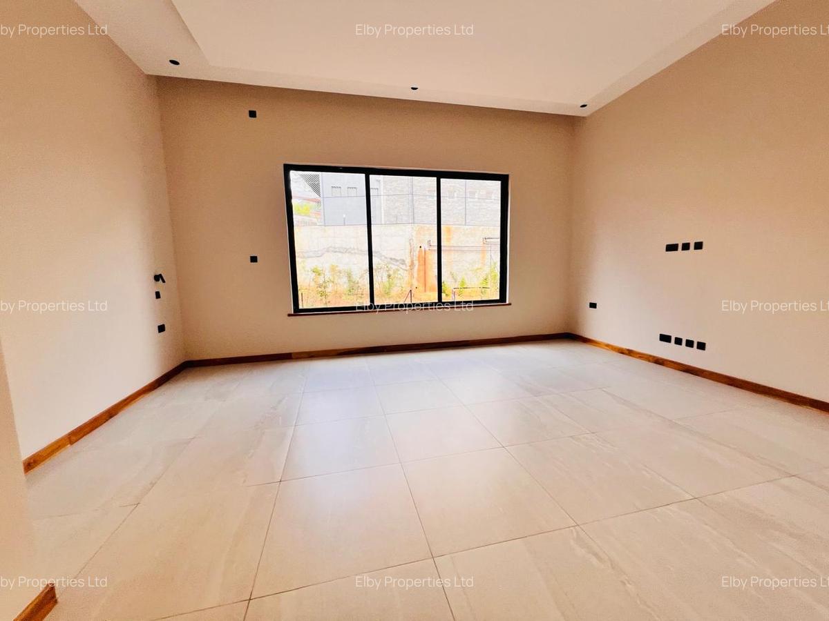 4 Bed Apartment with En Suite in Loresho - 10