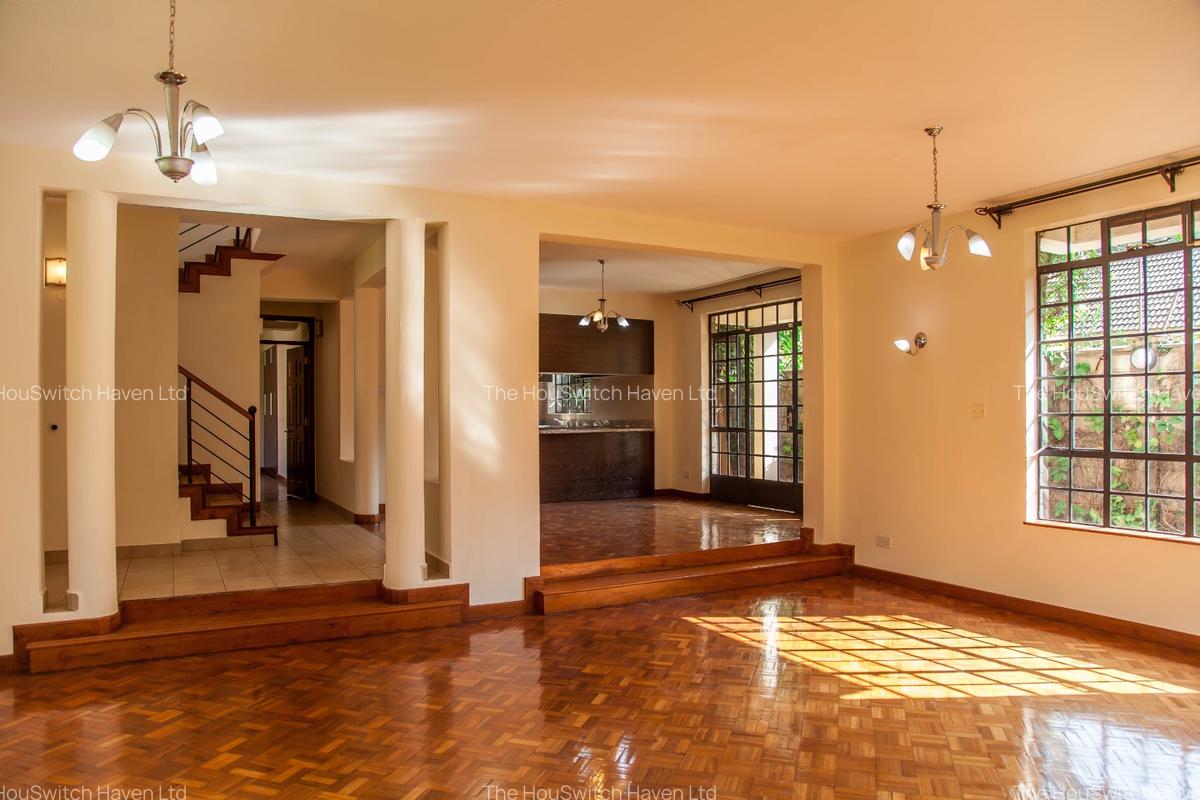 4 Bed Townhouse with En Suite at Chalbi Rd - 4