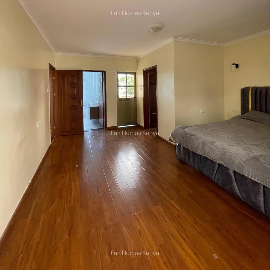 5 Bed Townhouse with En Suite at Chalbi Drive - 10