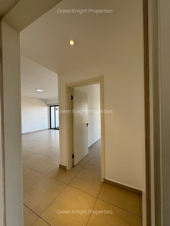 Serviced 2 Bed Apartment with En Suite in Lavington - 5