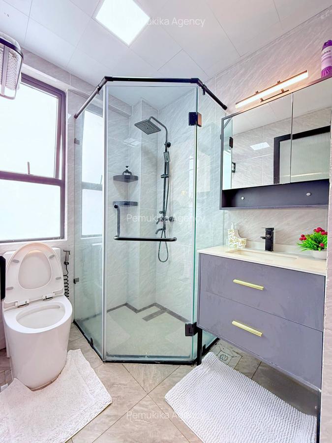 Serviced 3 Bed Apartment with En Suite in Kilimani - 11