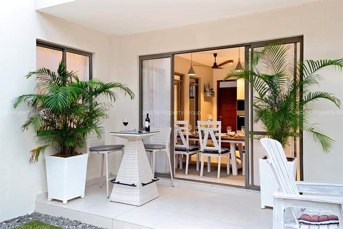 3 Bed Townhouse with En Suite in Tudor - 1