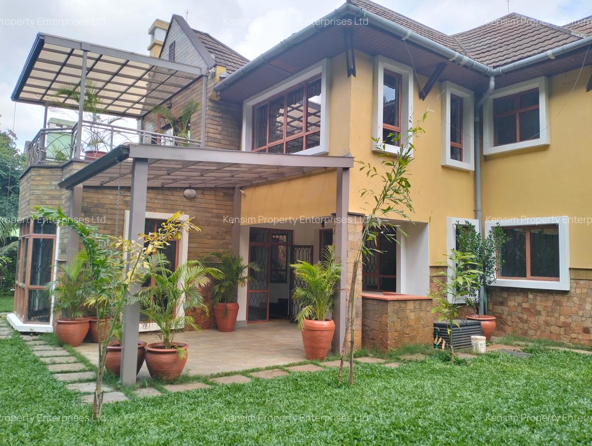 5 Bed Townhouse with En Suite in Runda - 16