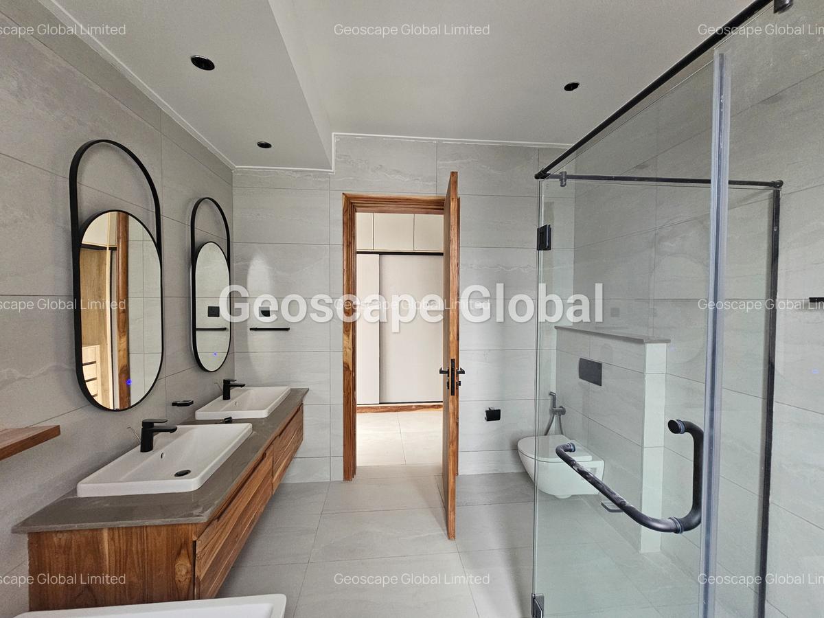 4 Bed Apartment with En Suite in Loresho - 12