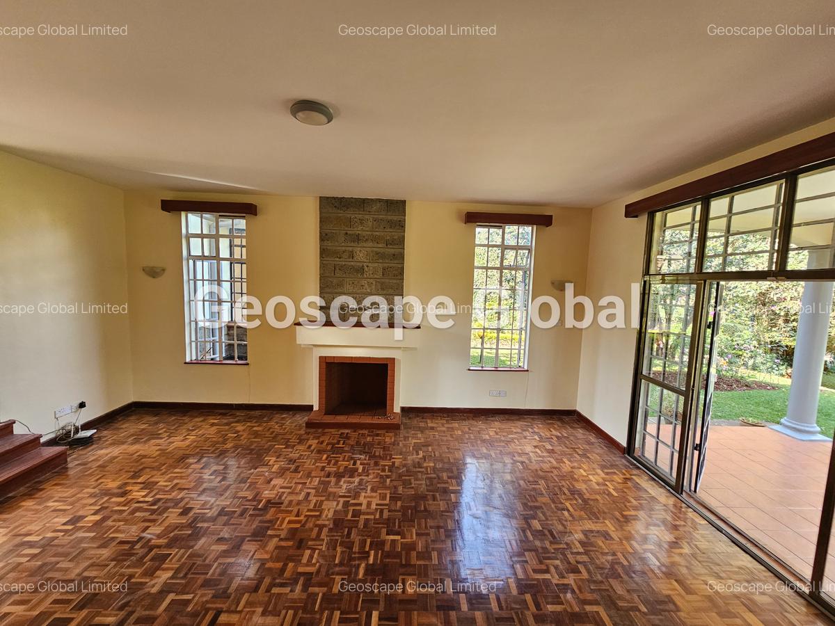 4 Bed House with En Suite in Nyari - 5