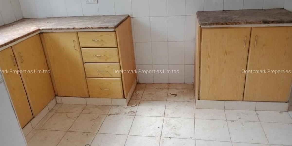 4 Bed Townhouse with En Suite at Langata - 8