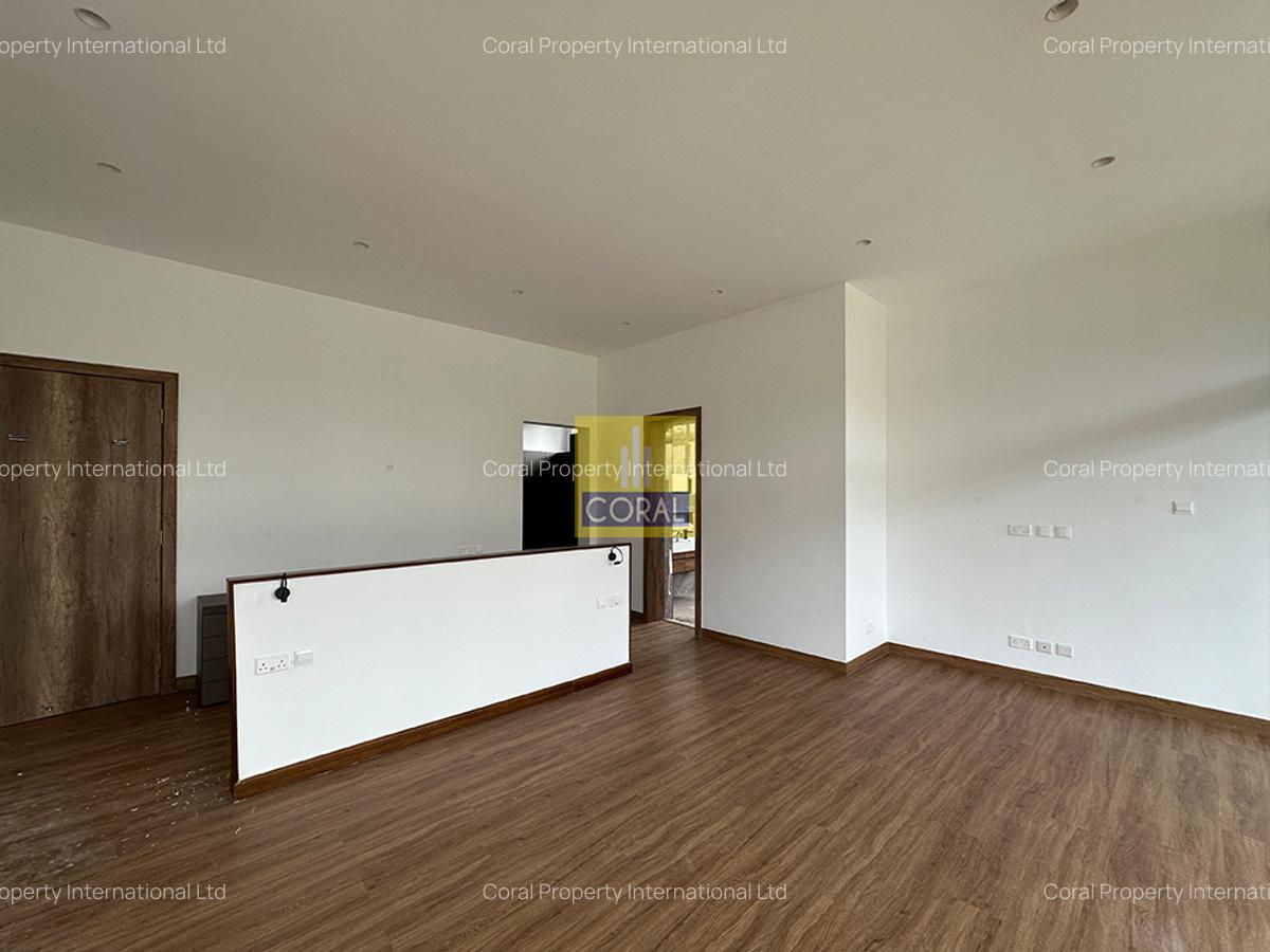5 Bed House in Rosslyn - 18