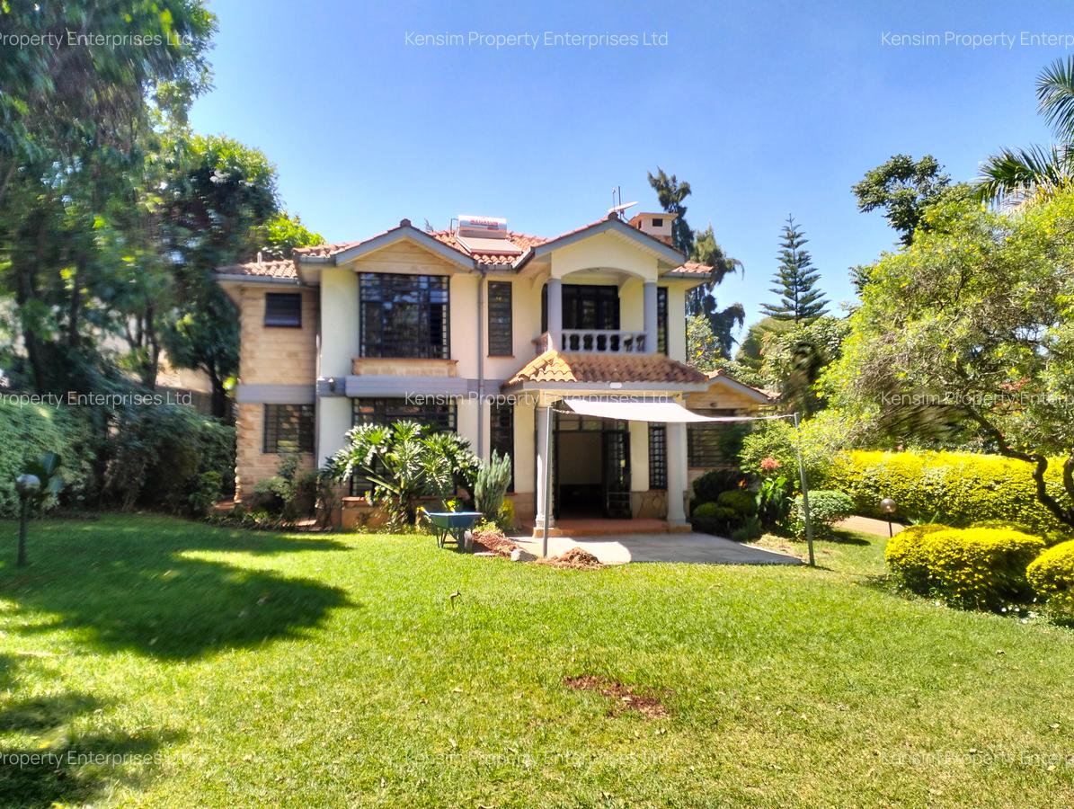 5 Bed Townhouse with En Suite in Nyari - 2