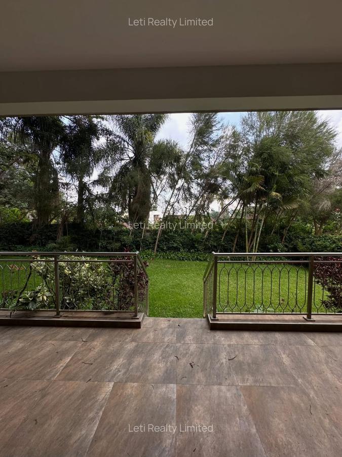 5 Bed Townhouse with En Suite in Lavington - 2