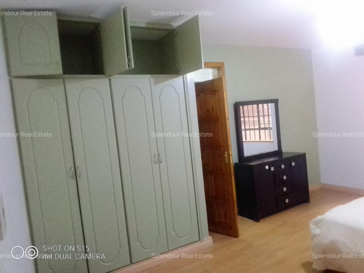 Furnished 3 Bed Apartment with En Suite in Brookside - 9