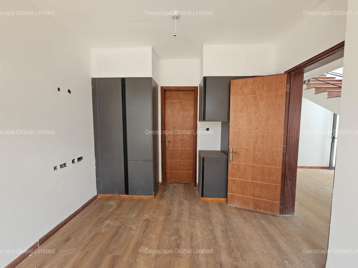 5 Bed House with En Suite in Kiambu Road - 5