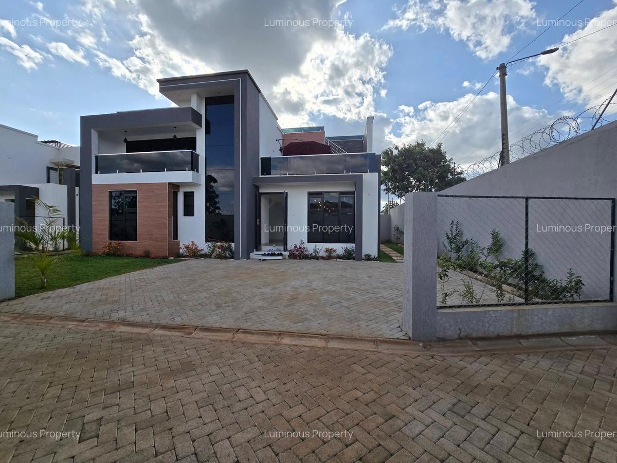 5 Bed House with En Suite at Mugutha - 1