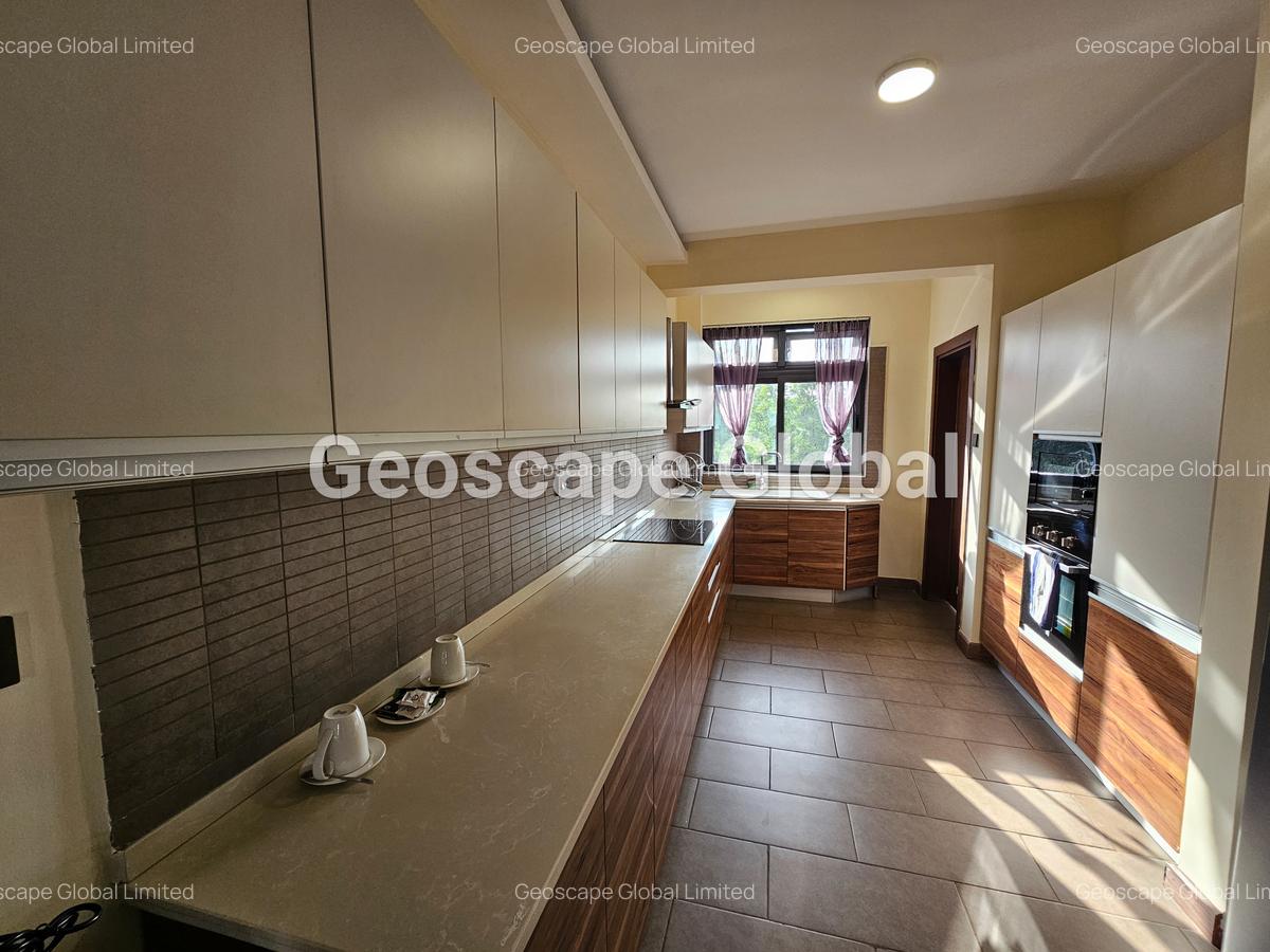 Furnished 2 Bed Apartment with En Suite in Spring Valley - 8