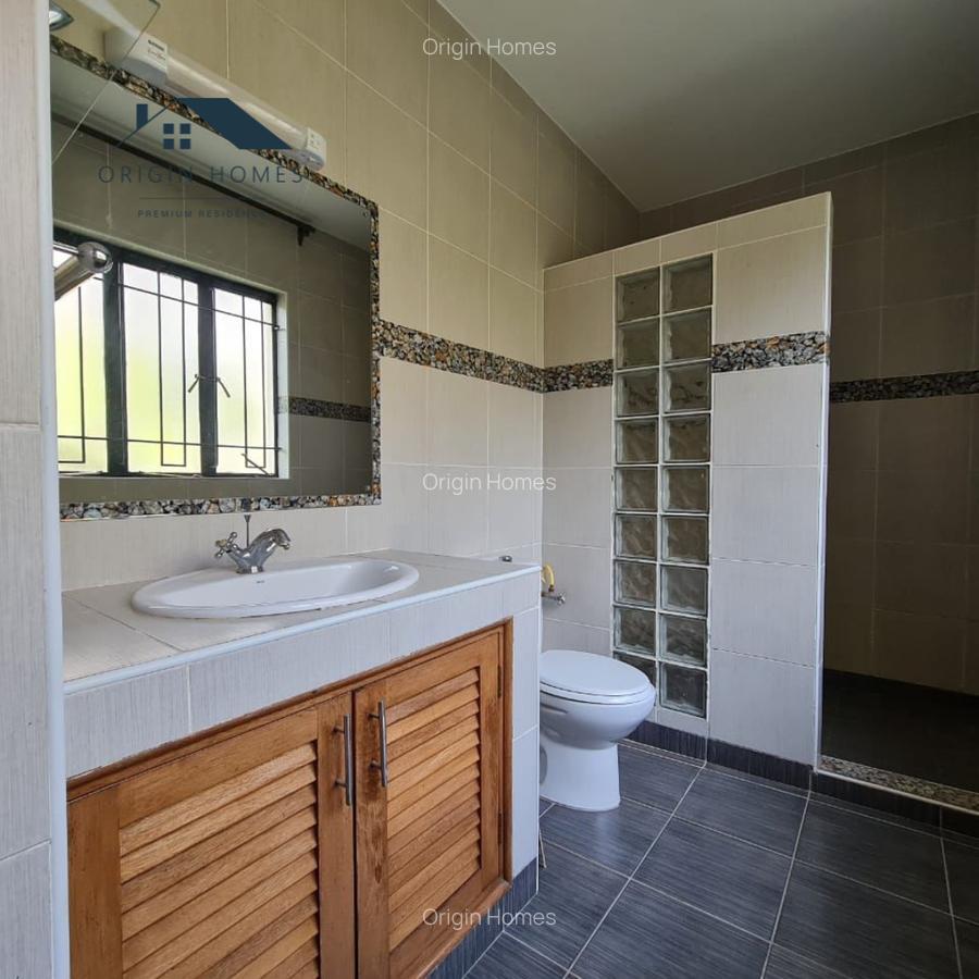 4 Bed Apartment with En Suite at Lavington - 15