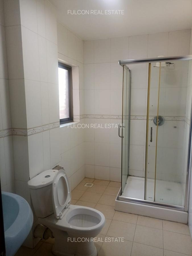 3 Bed Apartment with En Suite in Kileleshwa - 10