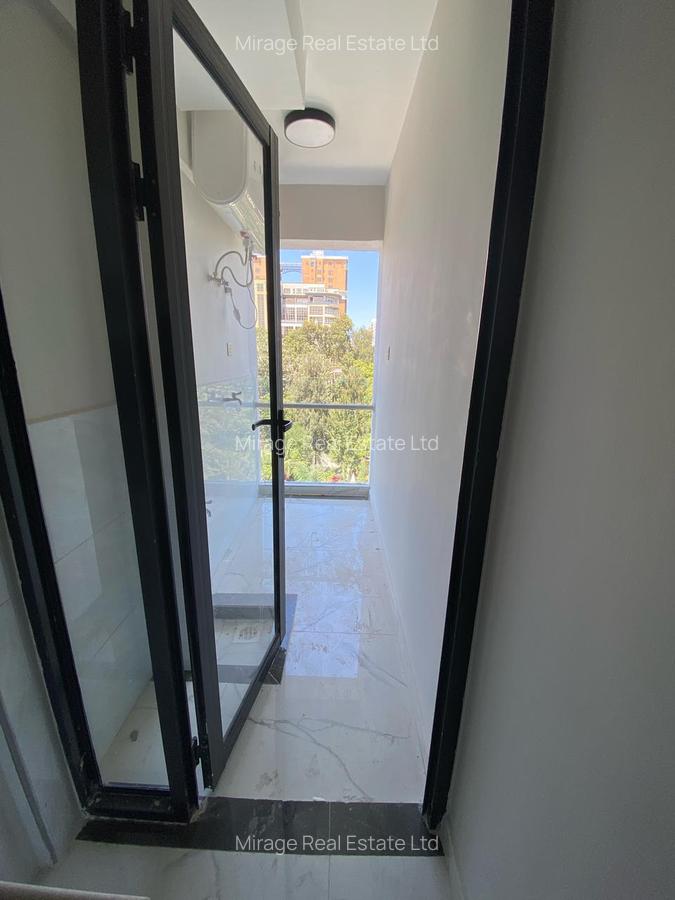 1 Bed Apartment with Gym in Kilimani - 6