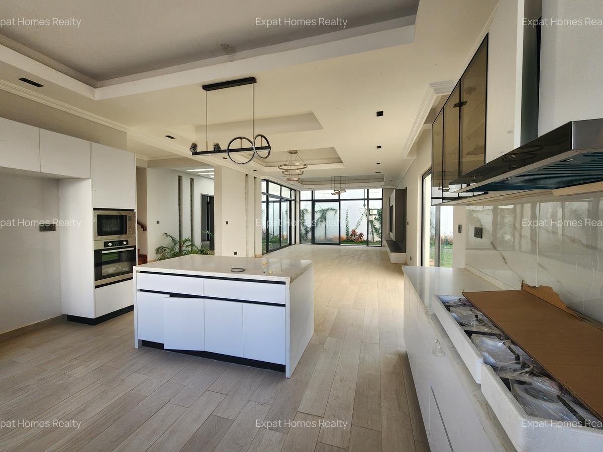 5 Bed Villa with Staff Quarters in Lavington - 4