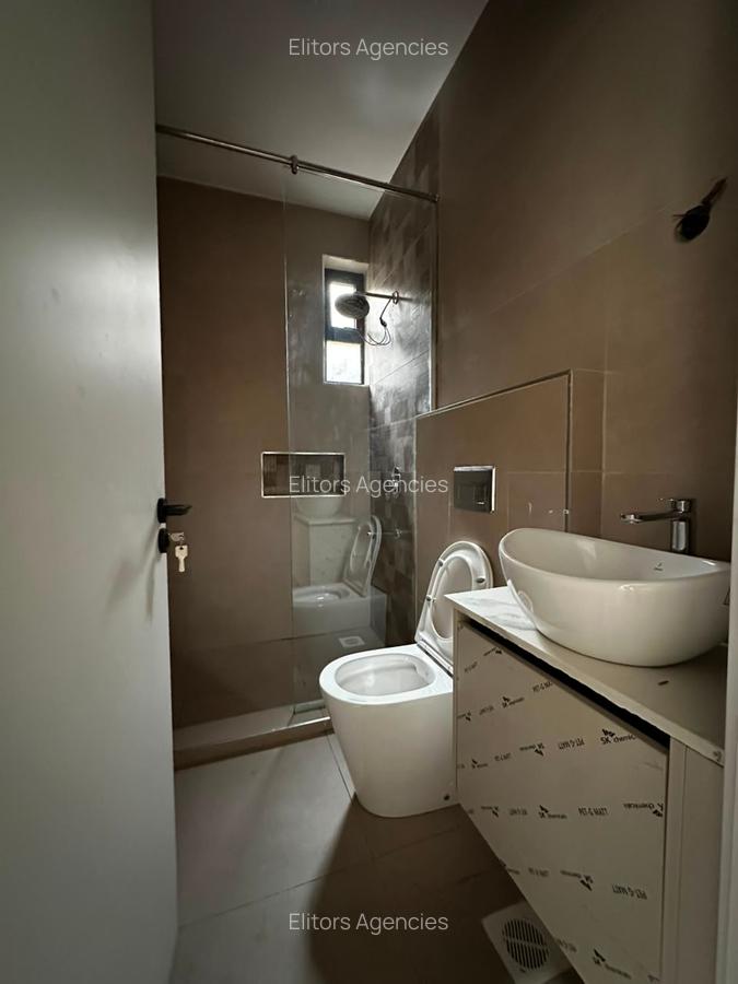 3 Bed Apartment with En Suite at 6Th Parklands Avenue - 9