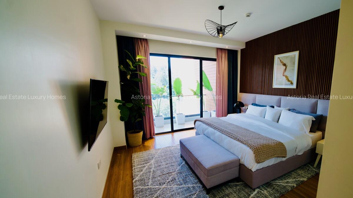2 Bed Apartment with En Suite at 2026-385 - 19