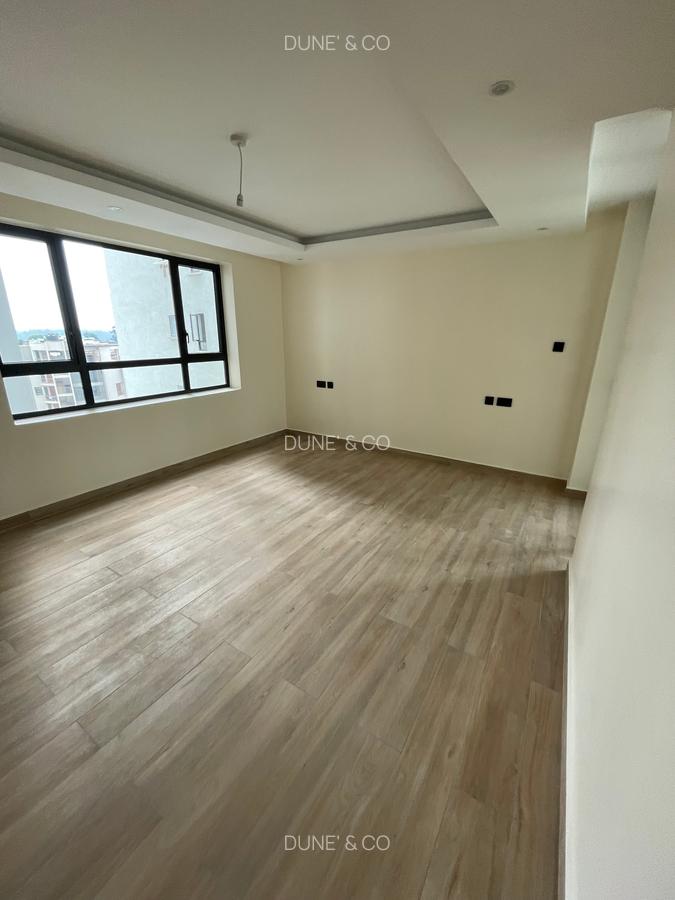 4 Bed Apartment with En Suite in Westlands Area - 15