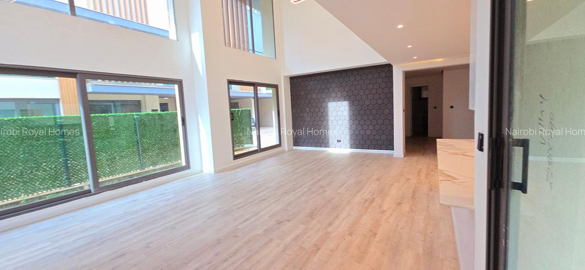5 Bed Townhouse with En Suite at Garden Villa - 15